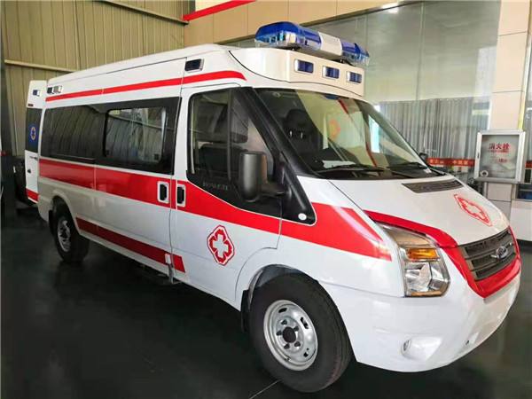 巧家县福特V362救护车